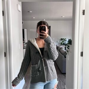 Gray Cabelas Knit Women's Sweater